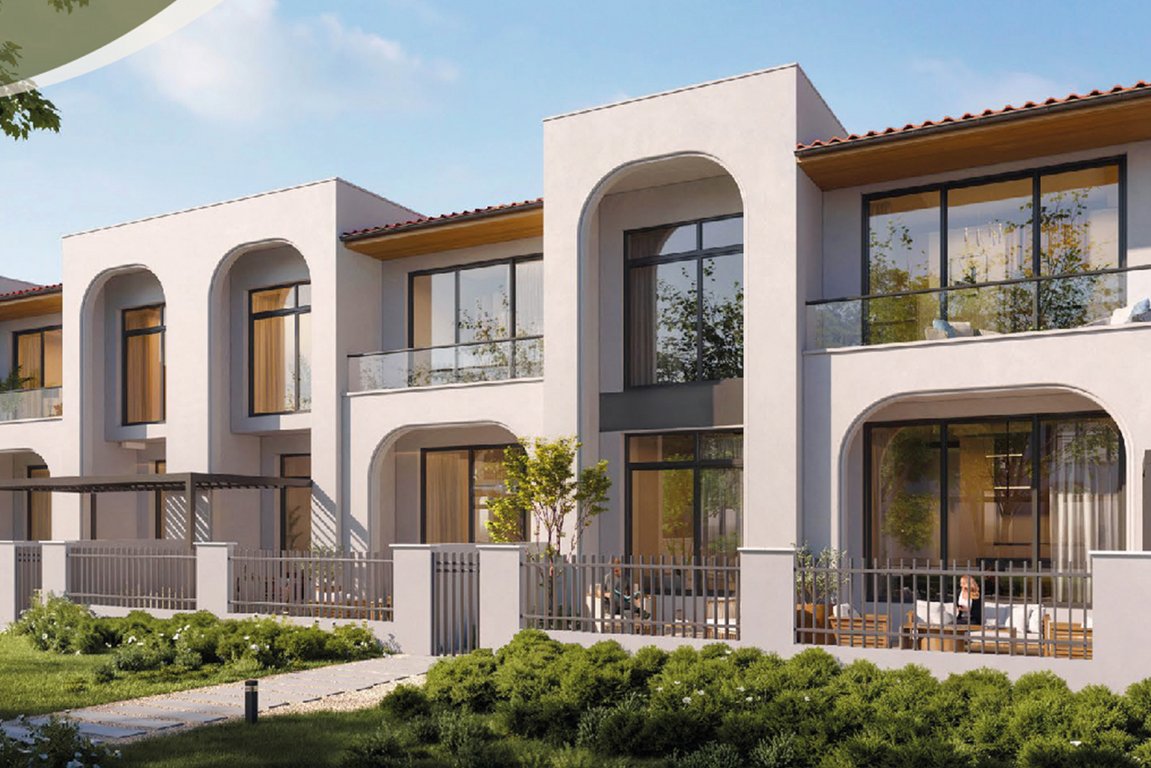 Single Row 3BR+M| Close to Beach|Waterfront Living